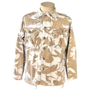 Vintage 90’s British Army Lightweight Tropical Desert Camo Jacket